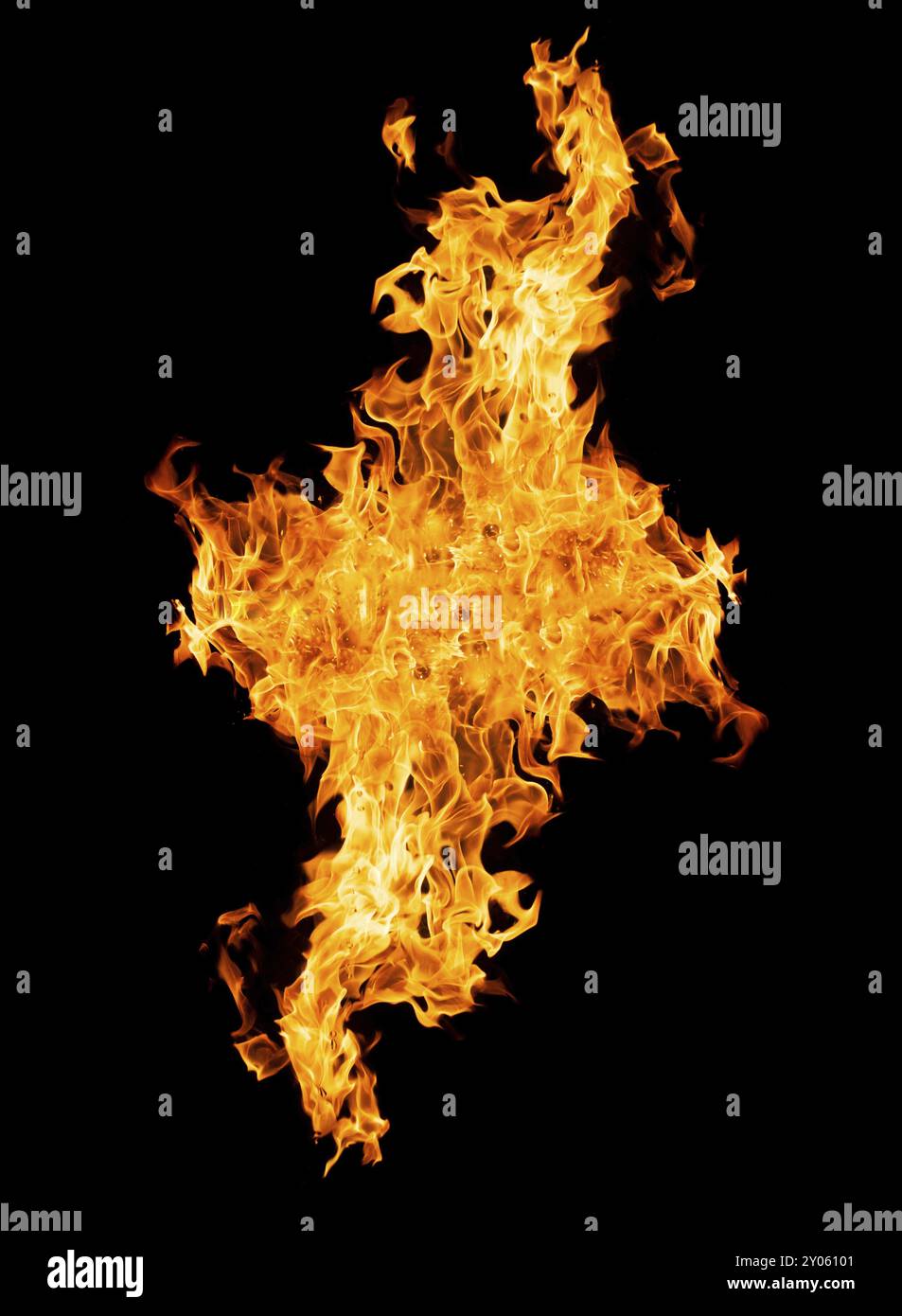 Fiamme, isolate su sfondo nero. Foto vera Foto Stock