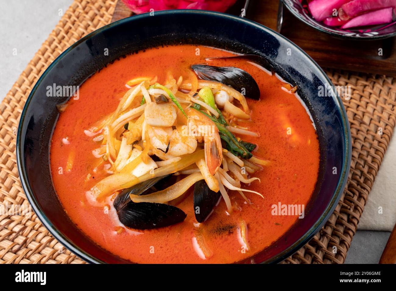 Maiale dolce e aspro, nurungitang, kkanpunggi, cucina cinese, goultangmyeon, jjamppong di pesce, jajangmyeon, contorni, Foto Stock