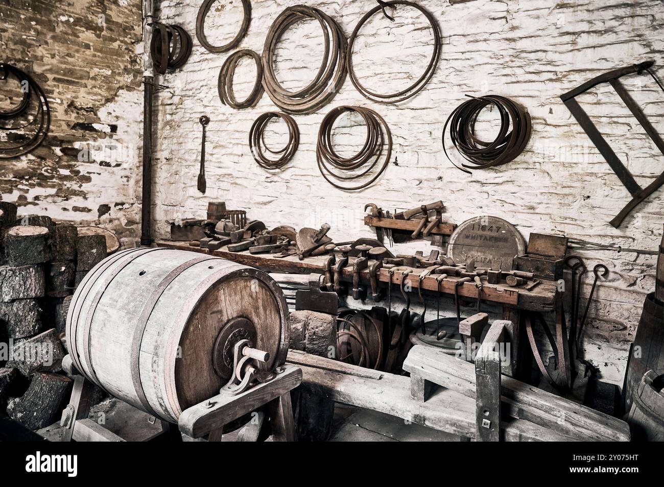 Shibden Hall, West Yorkshire, ex casa di 'Gentleman Jack'Anne Lister. Officina Coopers Foto Stock