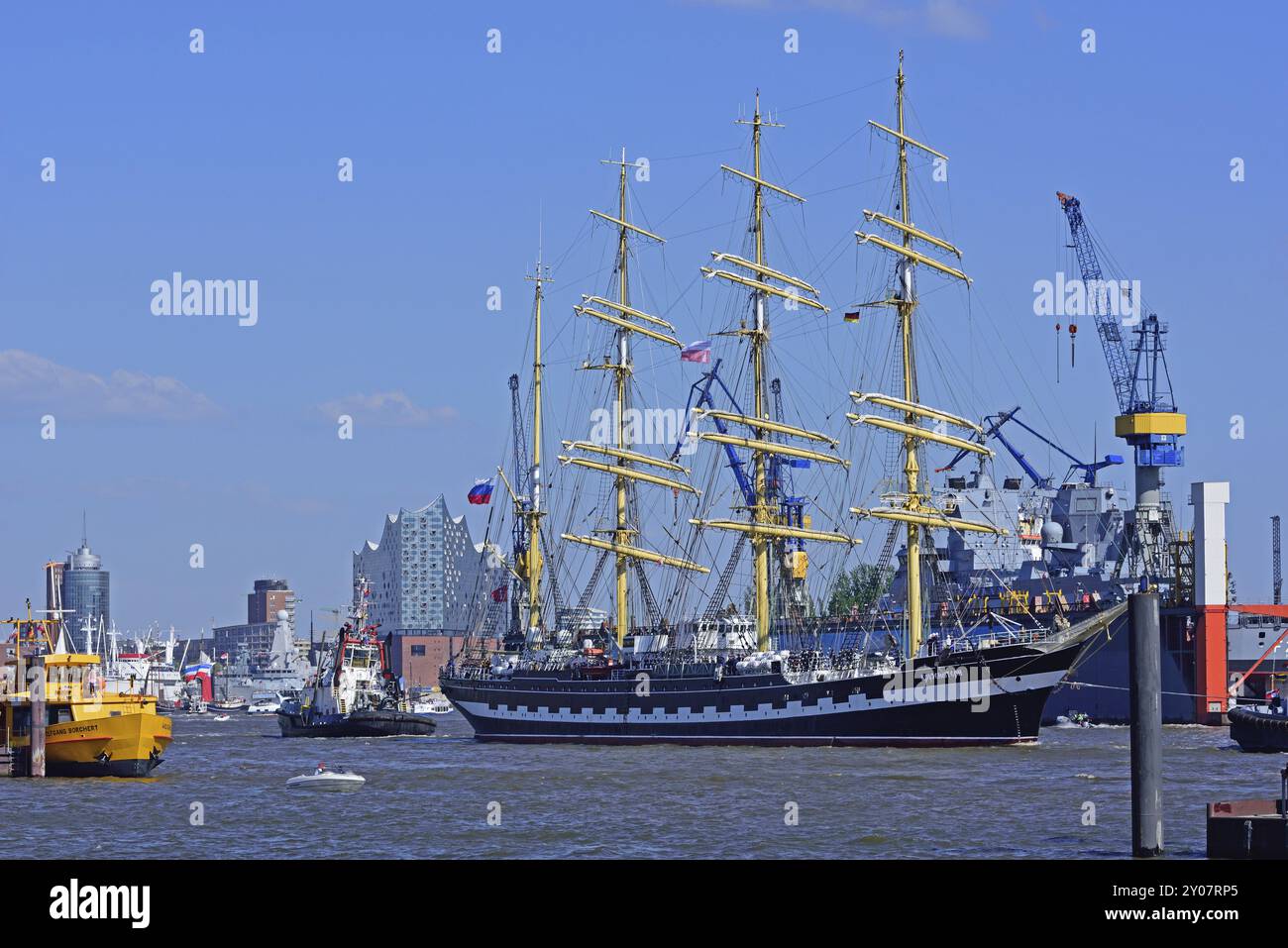 Europa, Germania, Amburgo, Elba, Vista sull'Elba fino al St. Pauli Landungsbruecken, barque a quattro alberi Kruzenshtern, Amburgo, Amburgo, Rep. Federale Foto Stock