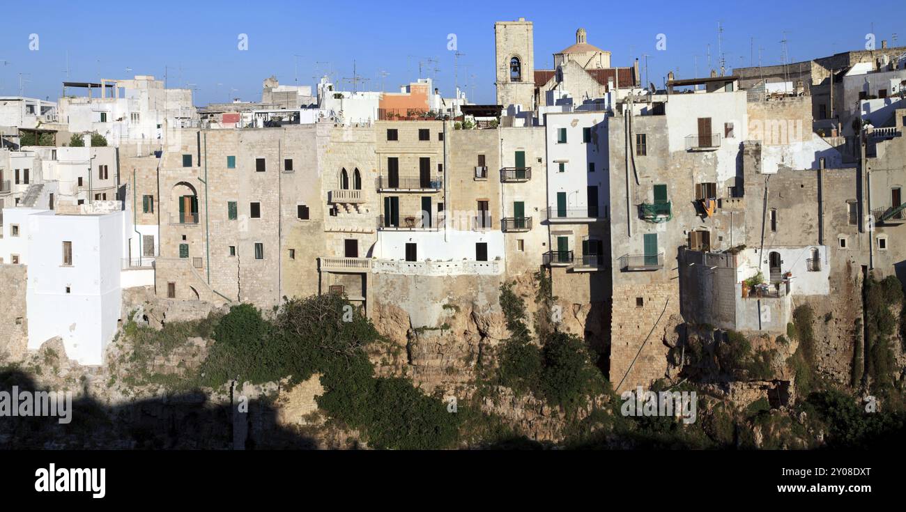 Polignano a Mare città costiera in Italia Foto Stock