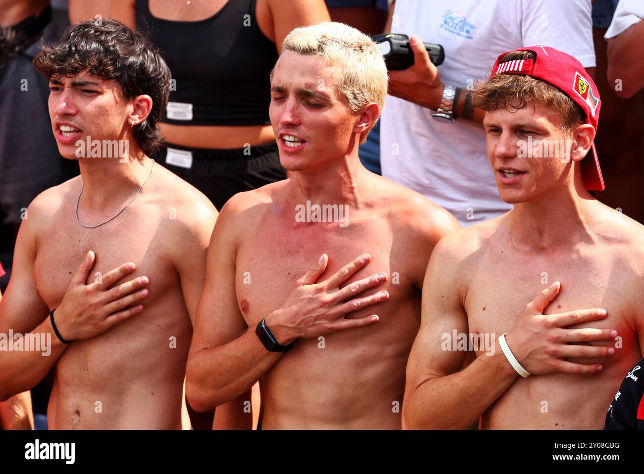 Monza, Italia. 1 settembre 2024. Atmosfera circuito - ventole. Campionato del mondo di Formula 1, Rd 16, Gran Premio d'Italia, domenica 1 settembre 2024. Monza Italia. Crediti: James Moy/Alamy Live News Foto Stock