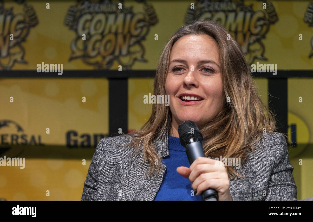 DORTMUND, GERMANIA, 7 dicembre 2019: Alicia Silverstone (*1976, attrice americana, Clueless, Batman & Robin) racconta le sue esperienze nel film Foto Stock