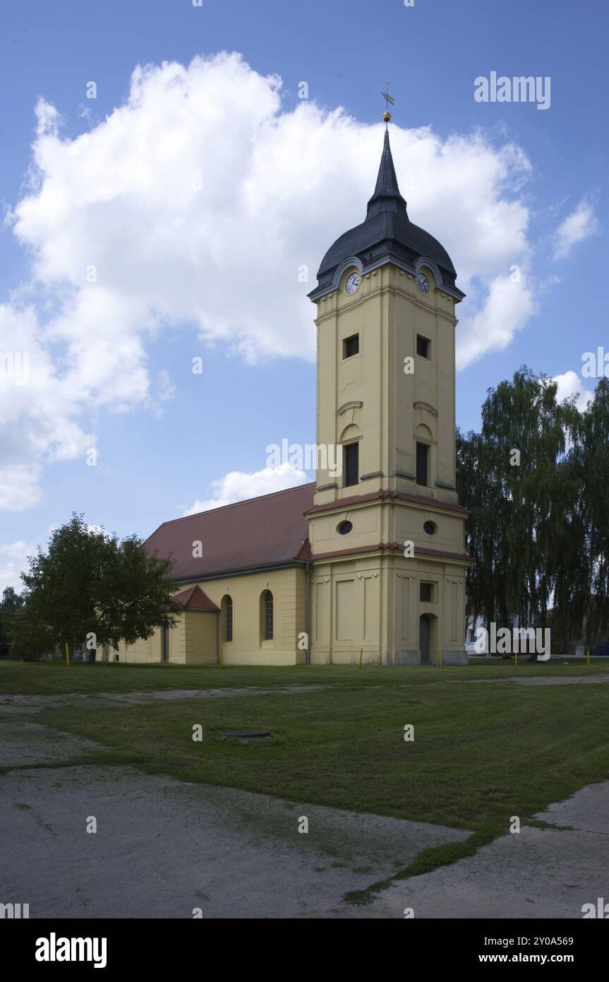 Chiesa di Proetzel, distretto di Barnim-Oderbruch, contea di Maerkisch-Oderland, Brandeburgo, Germania, Europa Foto Stock