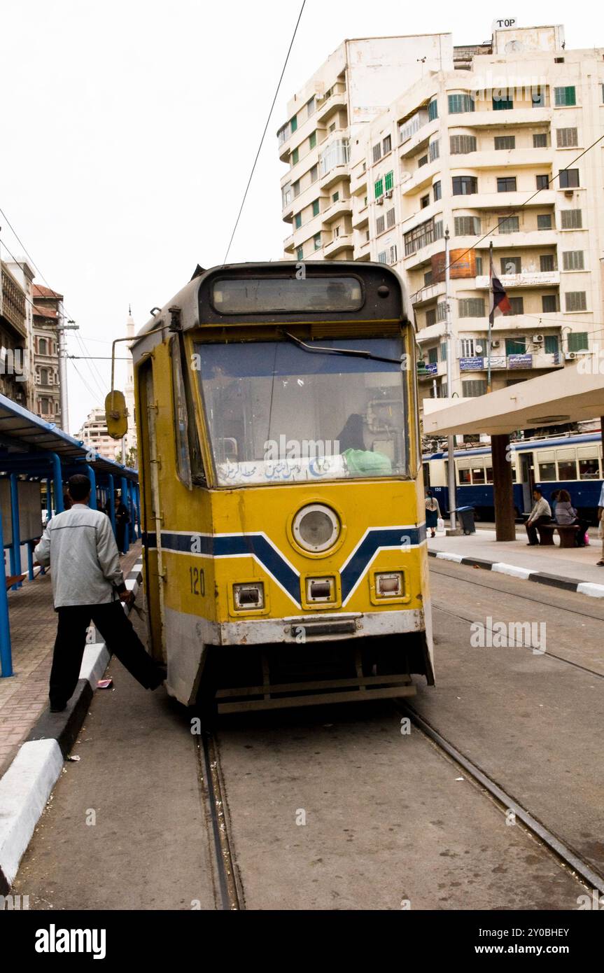 Il tram in Alessandria, Egitto. Foto Stock