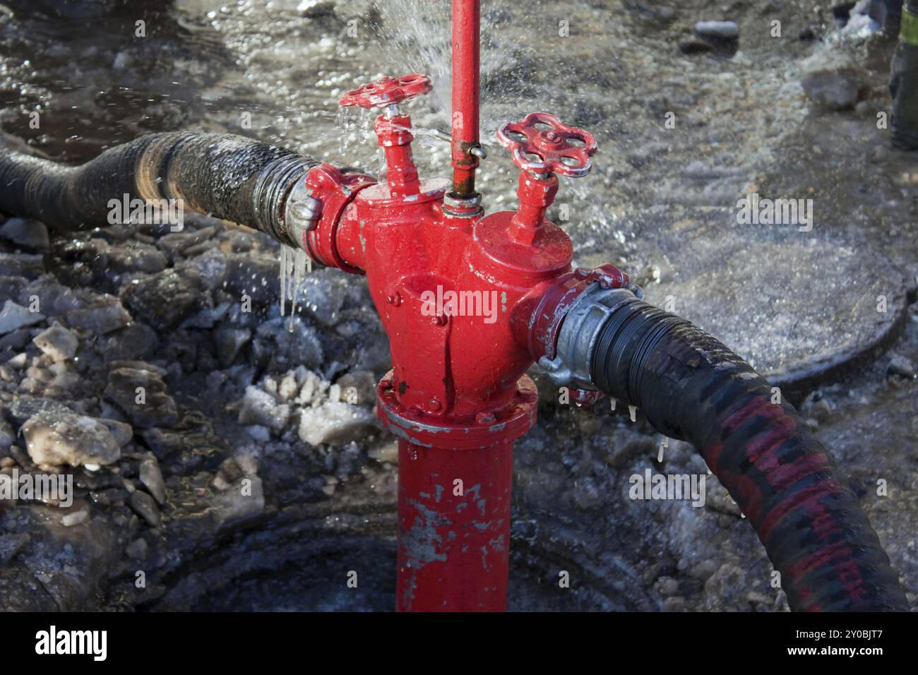 Servizio di emergenza incendio sicurezza del tubo flessibile della valvola dell'acqua Foto Stock