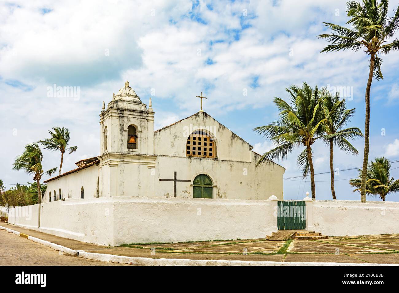 Vecchia chiesa ai margini della città di Olinda a Pernambuco, Brasile, Olinda, Pernambuco, Brasile, sud America Foto Stock