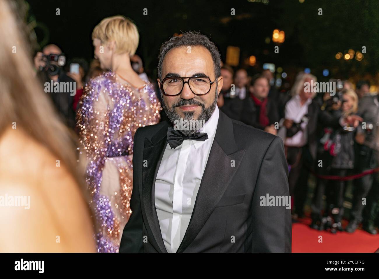 FRANCOFORTE SUL MENO, DEUTSCHLAND, 18. Ottobre 2019: Adnan Maral (*1968, deutsch-tuerkischer Schauspieler) bei Seiner Ankunft auf dem Roten Teppich des H. Foto Stock