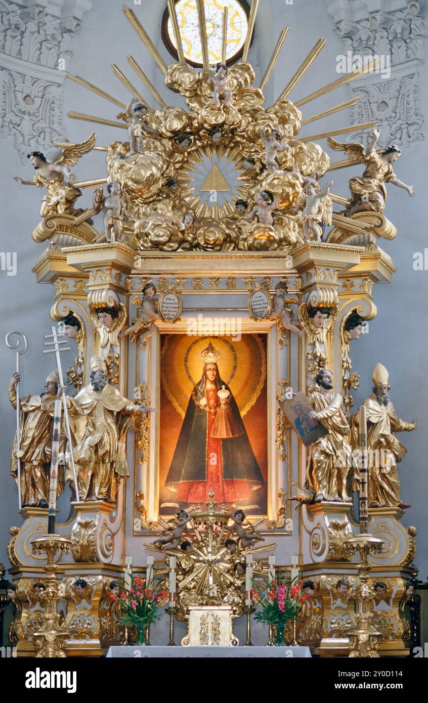 Madonna di Kodeń dipinto sull'altare maggiore della Basilica di Sant'Anna, villaggio di Kodeń, Podlasie, Voivodato di Lublino, Polonia Foto Stock