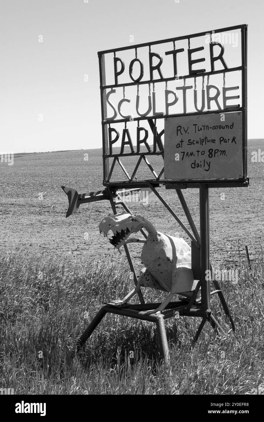 Cartello d'ingresso al Porter Sculpture Park di Montrose, South Dakota, Stati Uniti. Foto Stock
