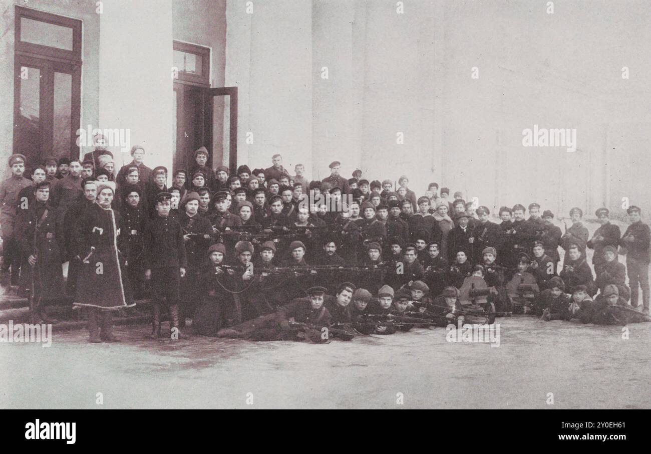 Foto d'archivio della rivoluzione in Russia. Un distaccamento di marinai della Guardia Rossa che ha disertato l'Assemblea Costituente. 1917 Foto Stock