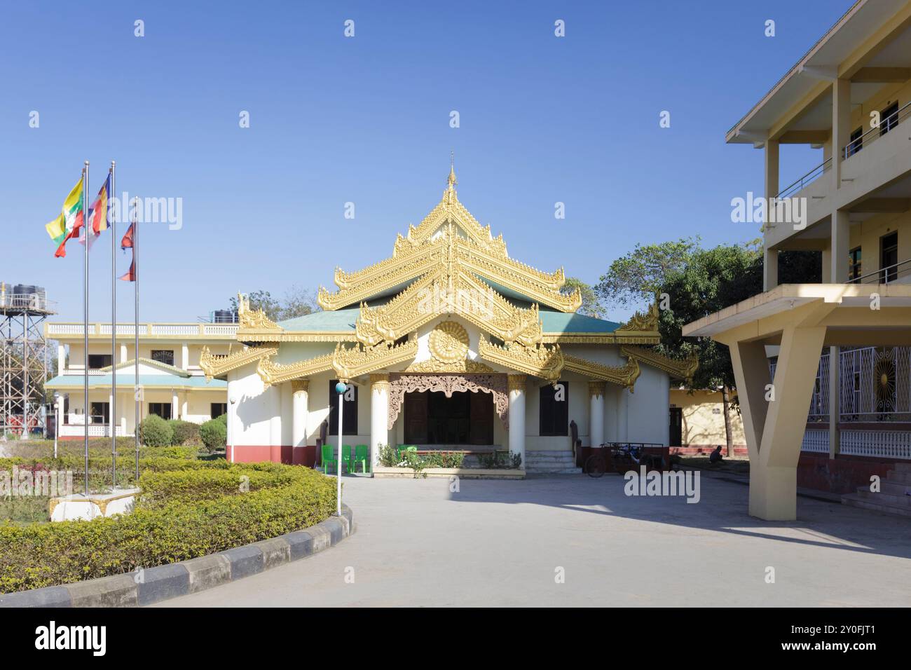 Tempio d'oro del Myanmar , Lumbini, Nepal Foto Stock