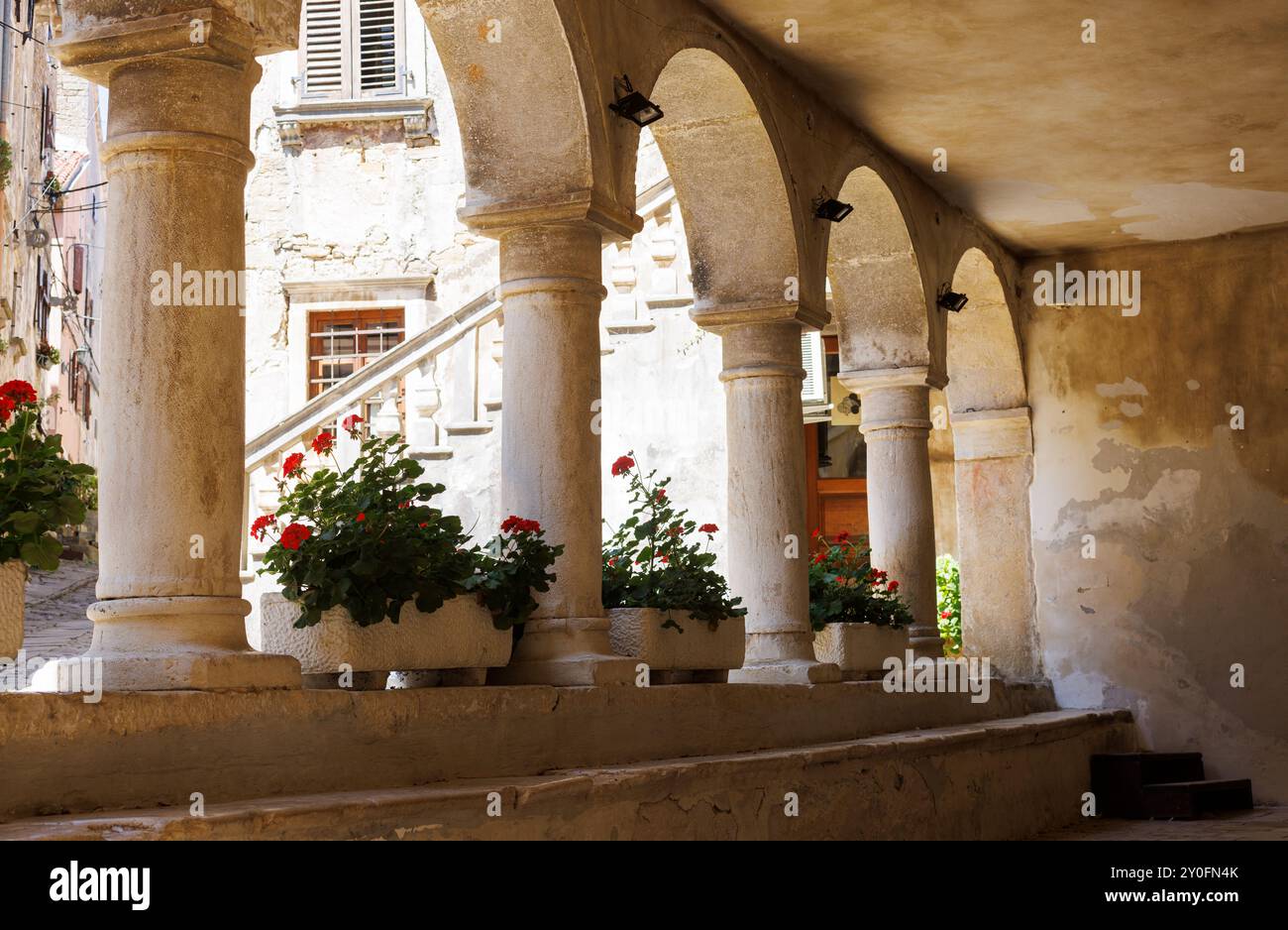 Renaissance Town Lodge - Vecchio Palazzo di giustizia a Groznjan, Croazia Foto Stock