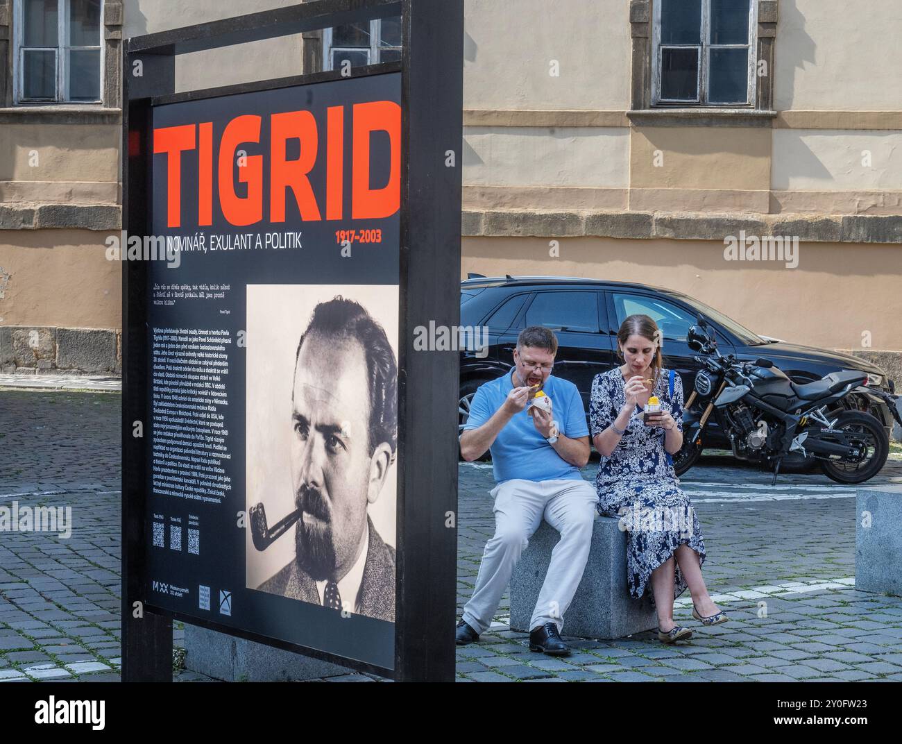 Praga, Repubblica Ceca. 2 settembre 2024. Inaugurazione della mostra sulla vita, il lavoro e la creazione del giornalista e politico Pavel Tigrid a Praga, Repubblica Ceca, 2 settembre 2024. Crediti: Michaela Rihova/CTK Photo/Alamy Live News Foto Stock