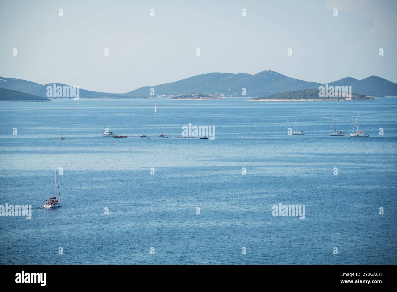 Nave affondata Michelle vista dal faro di veli Rat sull'isola di Dugi Otok, Croazia Foto Stock