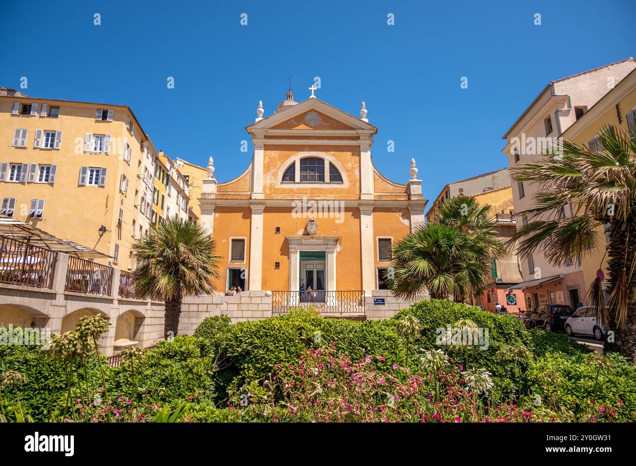 Ajaccio, Francia - 8 agosto 2024: Esterno della cattedrale di Santa Maria Assunta ad Ajaccio, Corsica. Foto Stock