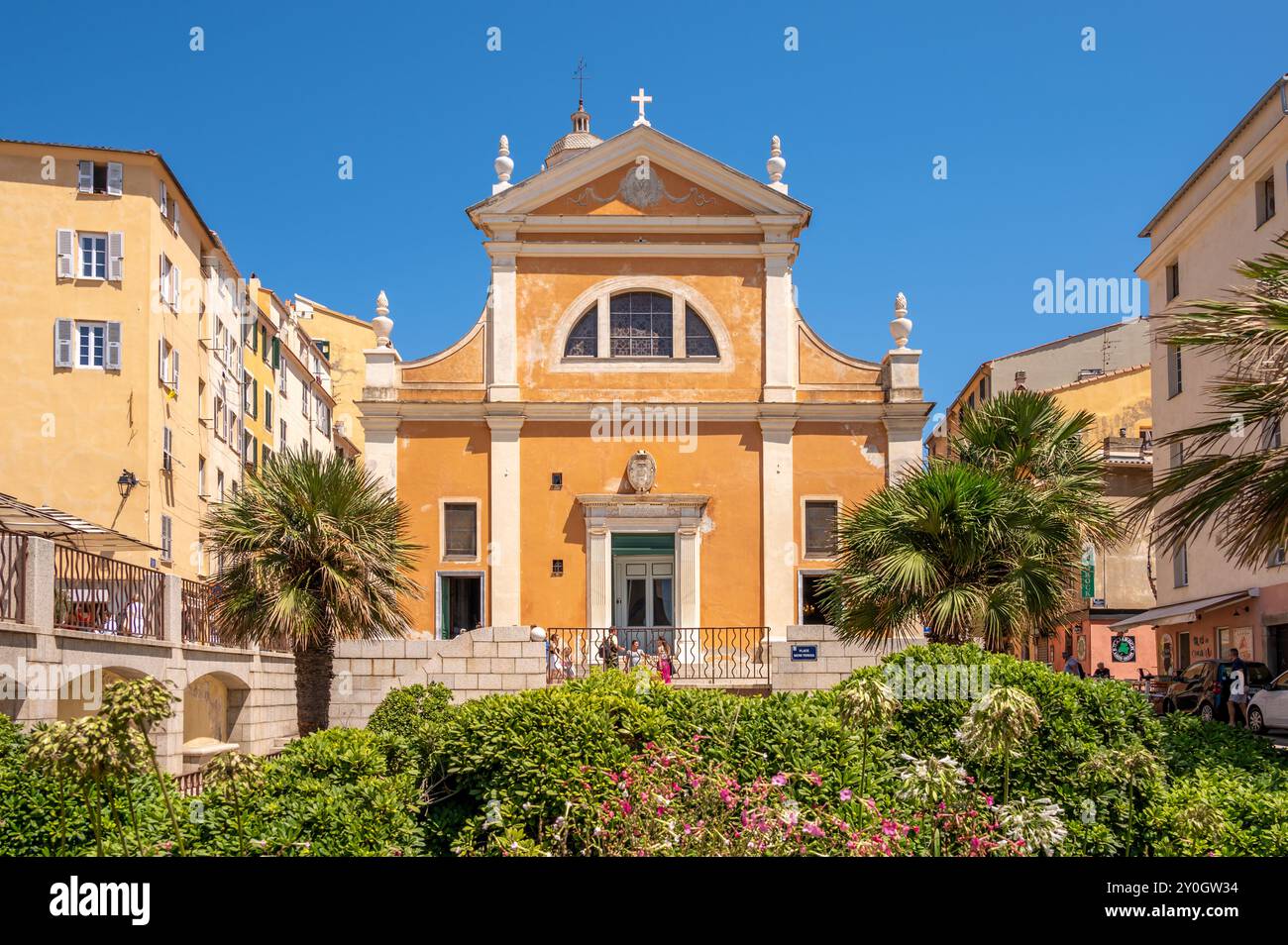 Ajaccio, Francia - 8 agosto 2024: Esterno della cattedrale di Santa Maria Assunta ad Ajaccio, Corsica. Foto Stock