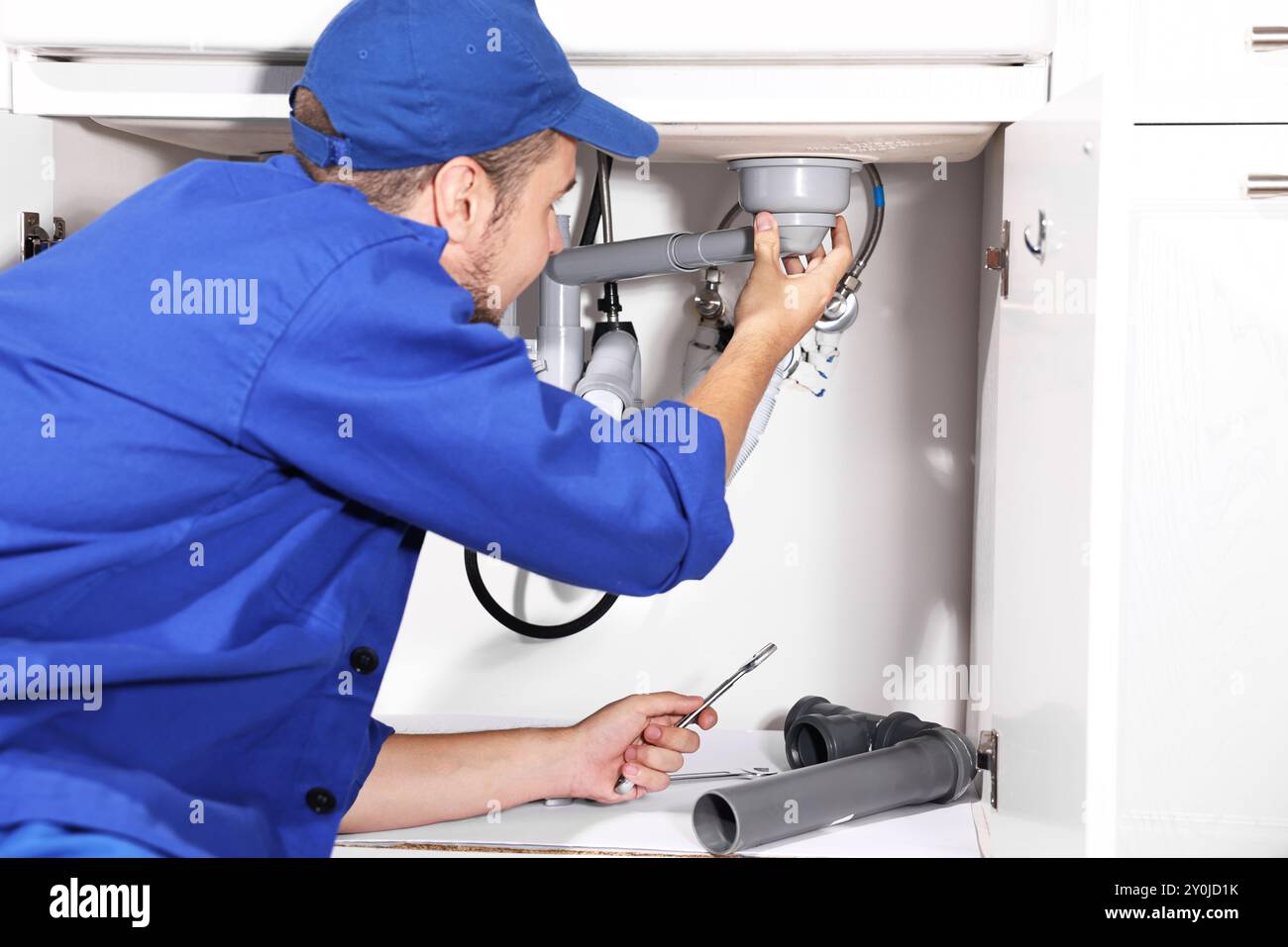 Sistema di tubazioni per idraulici professionale a casa Foto Stock