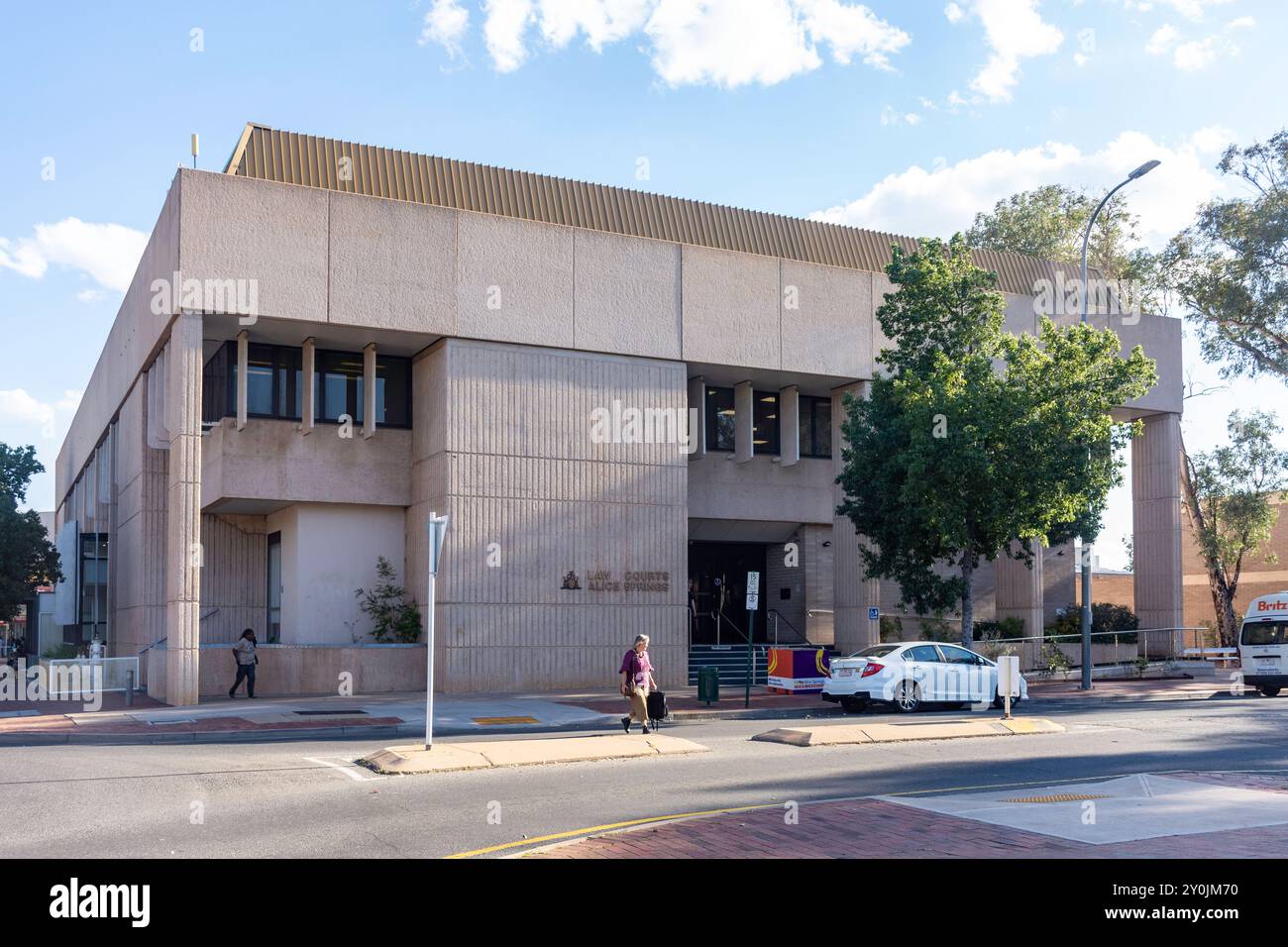 Alice Springs Law Courts, Parsons Street, Alice Springs, Northern Territory, Australia Foto Stock