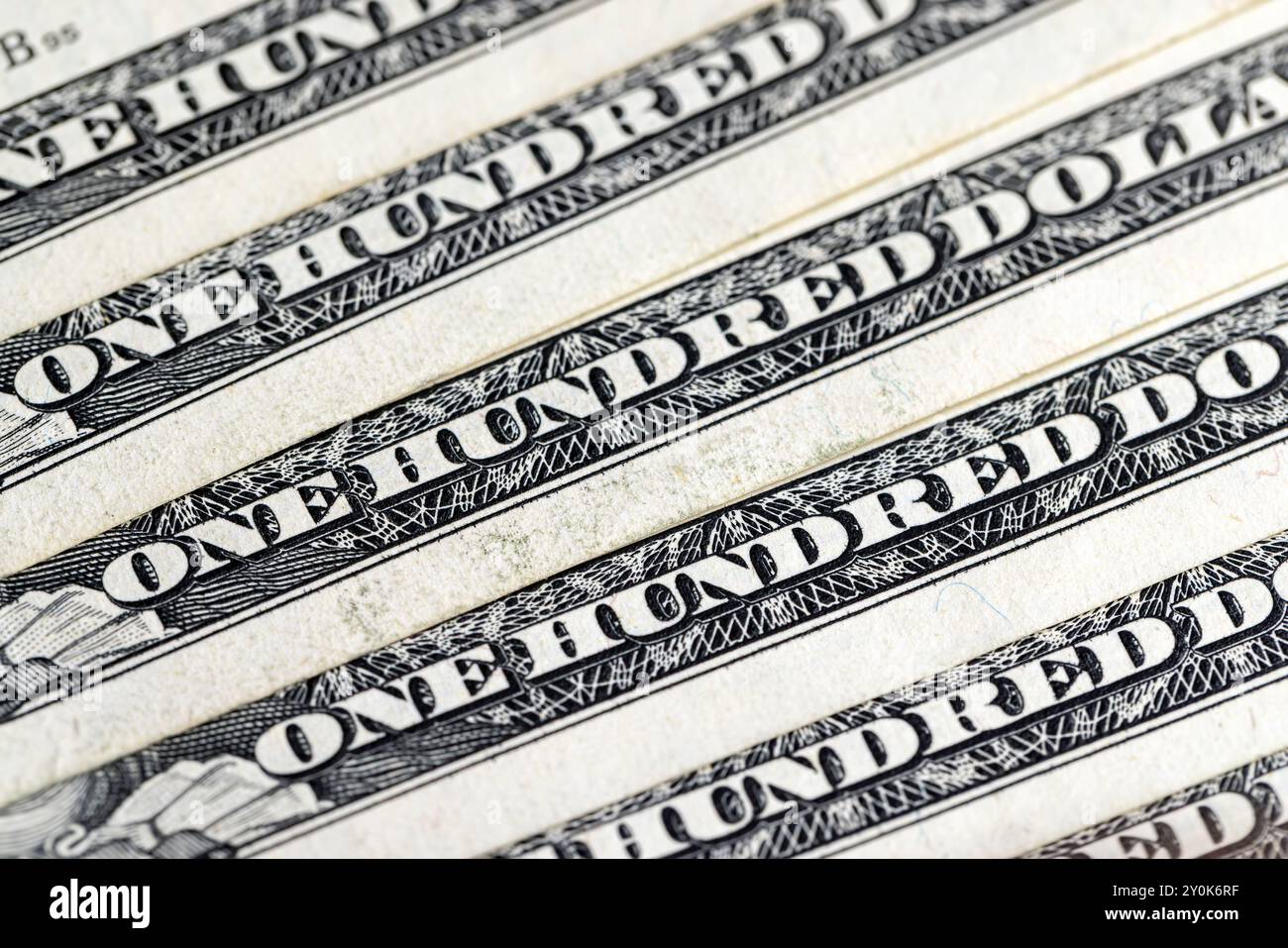 Primo piano di un gruppo di cento dollari americani, dettagli di 100 dollari americani in contanti Foto Stock