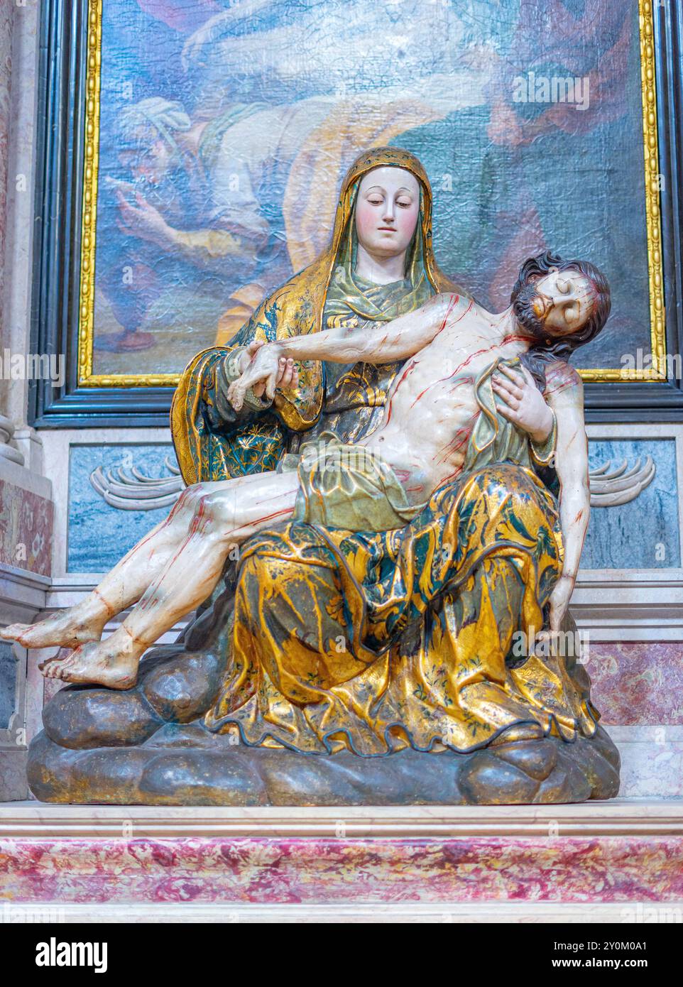 La Madonna della Misericordia con Gesù Cristo è morta in grembo dopo la crocifissione. Lisbona-Portogallo. Foto Stock