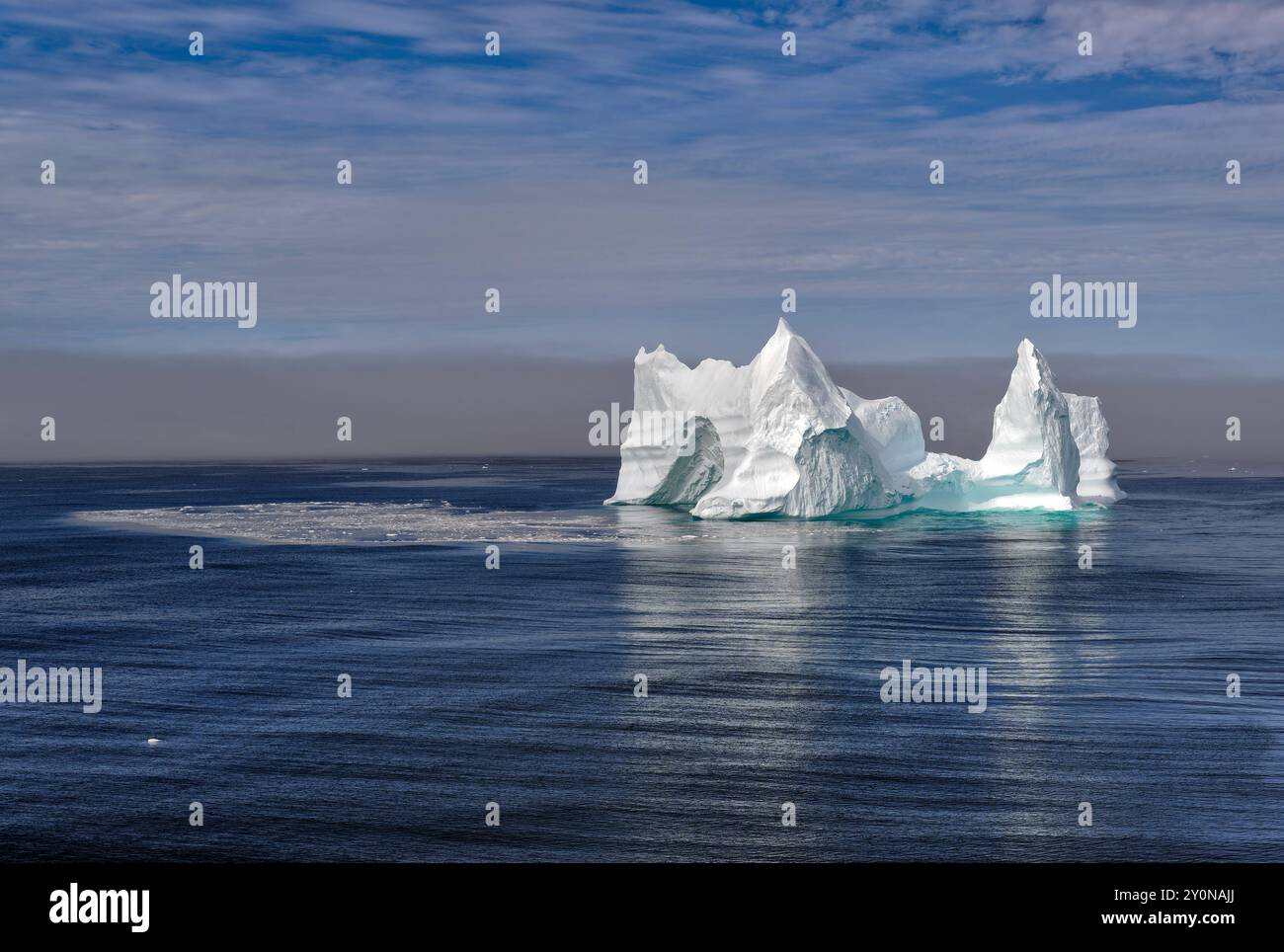 Un bellissimo iceberg nel Mare del Labrador Foto Stock