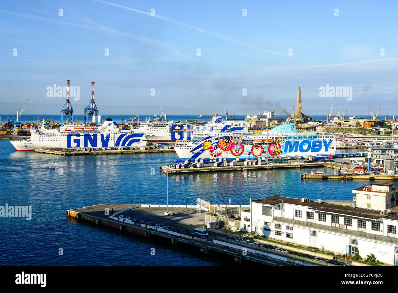 Genova, Italia - 27 maggio 2024: GNV Allegra, Moby Aki e la Suprema navi da carico passeggeri e RO-RO nel porto di Genova, Italia Foto Stock