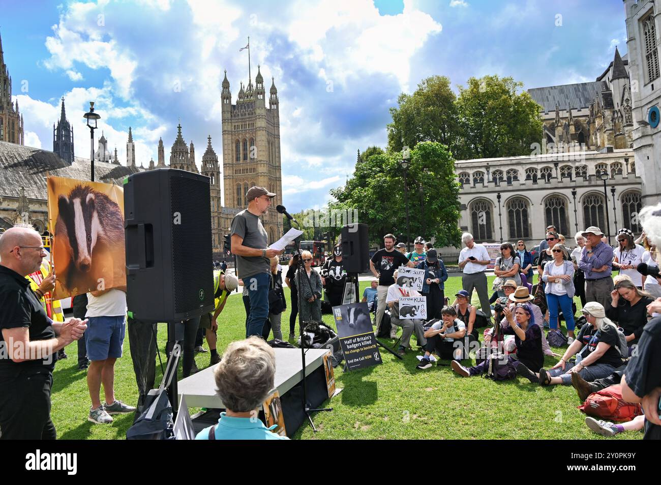 Londra, Regno Unito. 3 settembre 2024. Relatore Dr. Mark Jones contro la legislazione del governo britannico che impone l'abbattimento dei tassi. In un decennio, più della metà dei tassi britannici sono stati sradicati. I manifestanti sostengono che la promessa del governo laburista di "uccidere la carcassa” l'ha lasciata indietro per altri 5 anni. Divertente, anche se il governo britannico ha legalizzato la macellazione degli animali, per scusare la crudeltà degli animali in un altro paese? Qualsiasi forma di crudeltà sugli animali è sbagliata. Non significa che il tuo stia bene, ma non quello dell'altro? (Foto: Vedi li/Photo Capital) credito: Vedi li/Picture Capital/Alamy Live News Foto Stock