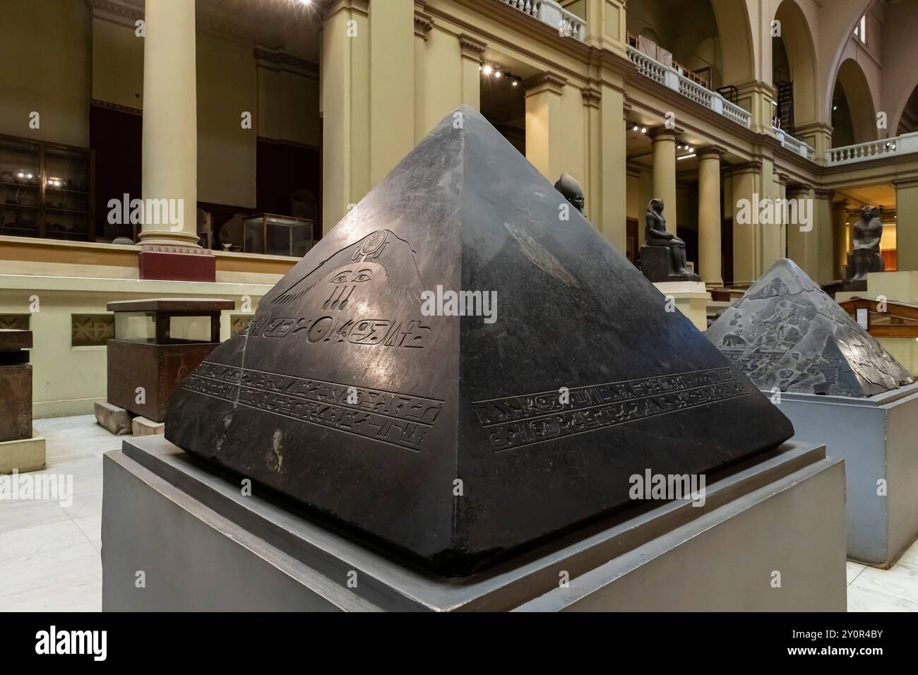 Museo Egizio (museo del Cairo), piramidione di Amenemhat III (Amenemhet III), cappellone della piramide nera a Dashur, Cairo, Egitto, Nord Africa, Africa Foto Stock