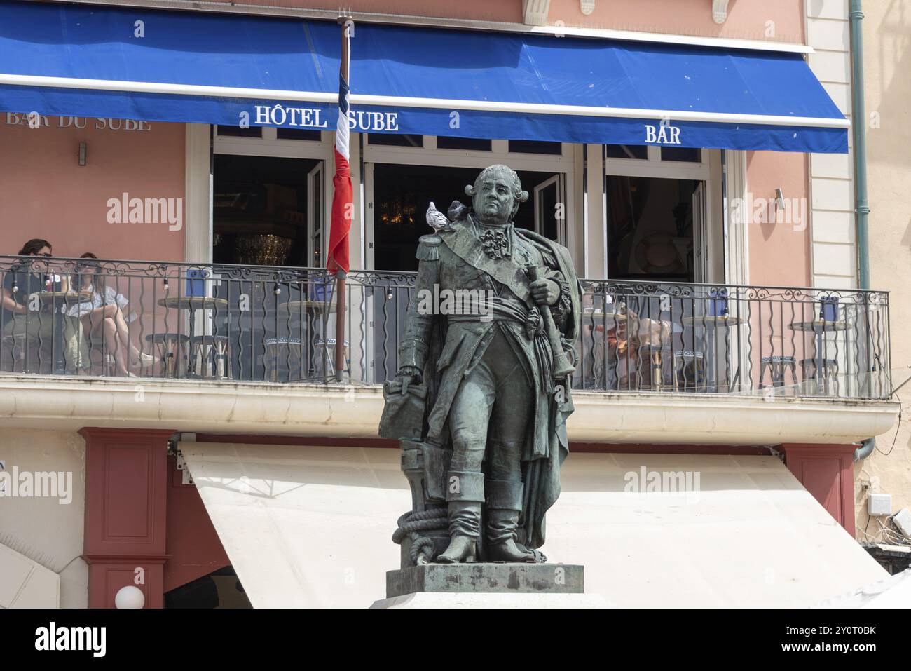 Monumento a Pierre Andre de Suffren, ufficiale di marina e viceammiraglio, nato nel 1726 a Saint Tropez, Provence-Alpes-Cote d'Azur, Francia, Europa Foto Stock