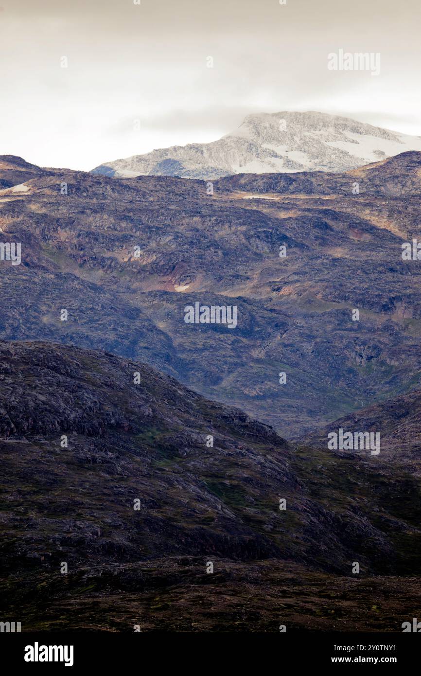 Le montagne guardavano dal porto di narsarsuaq, in Groenlandia Foto Stock