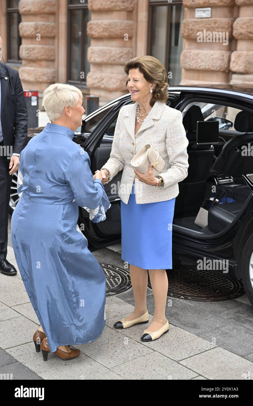 Stoccolma, Svezia. 4 settembre 2024. STOCCOLMA, SVEZIA 20240904La regina Silvia partecipa insieme al ministro della sicurezza sociale Anna Tenje (M) alla conferenza nordica "prevenire la demenza nei nordici: Misure basate sull'evidenza nel corso della vita", foto: Henrik Montgomery/TT/Code 10060 Credit: TT News Agency/Alamy Live News Foto Stock