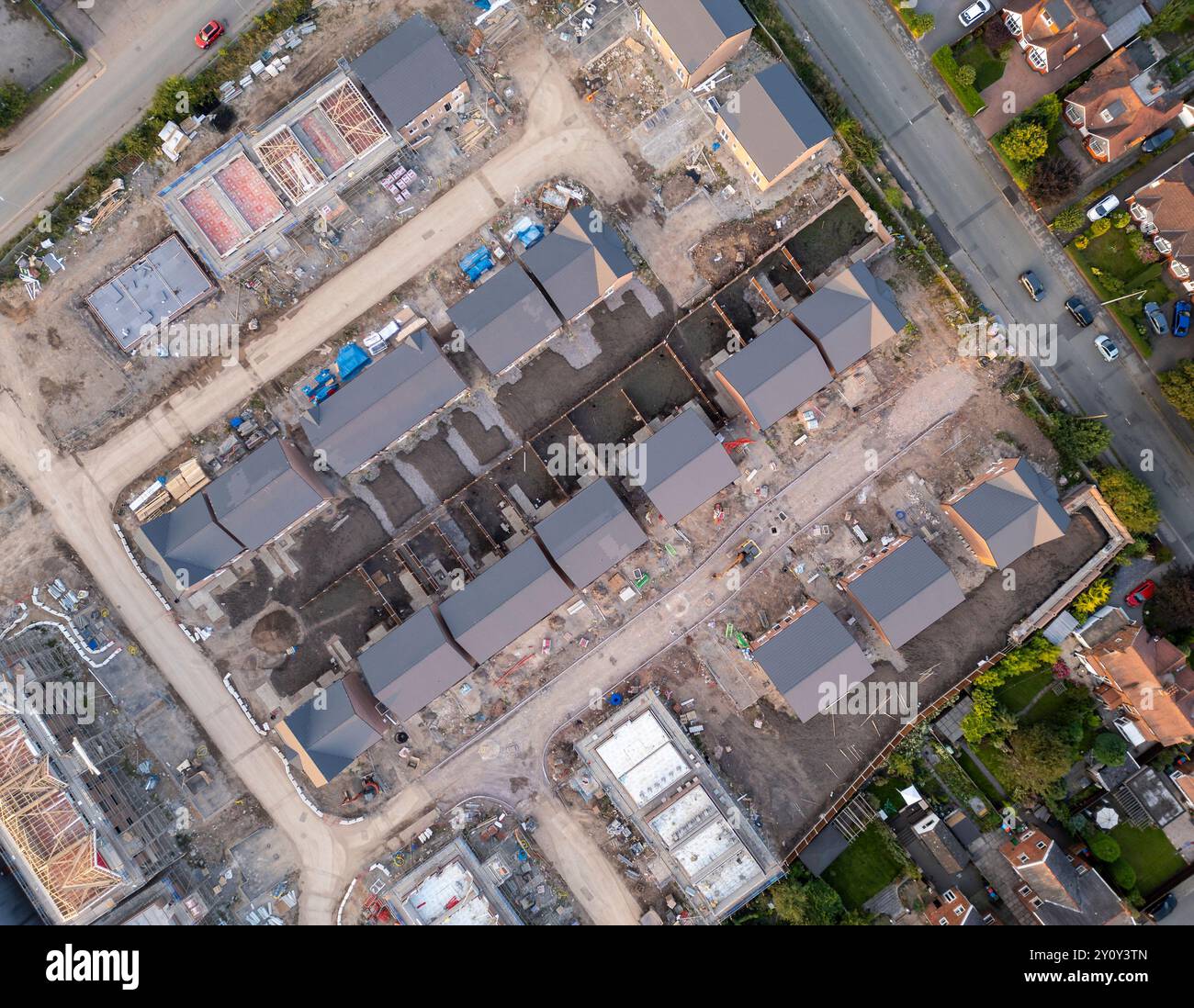 Wharton Road ospita edifici in fase di costruzione, Winsford, Cheshire, Inghilterra, vista dall'alto verso il basso Foto Stock