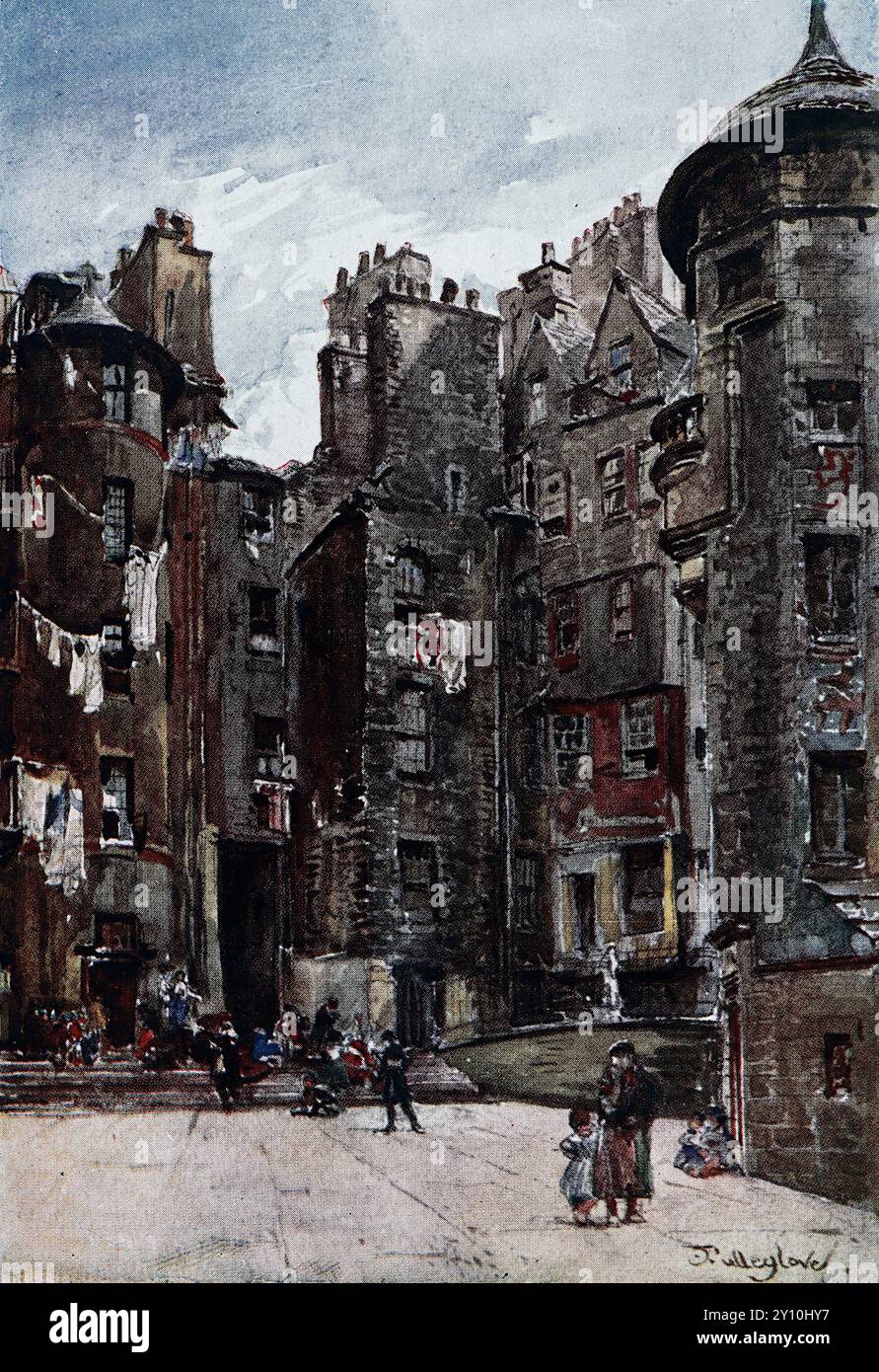 Lady Stair è vicina, compresa la casa ricostruita di Eleanor, contessa vedova di Stair. Da una selezione di stampe a colori di dipinti di John Fulleylove, che furono pubblicati nel 1904 da Adam e Charles Black. Fulleylove era un paesaggista inglese rinomato per le sue composizioni colorate. Originariamente si è formato come architetto e l'architettura è prominente in molti dei suoi dipinti. Foto Stock