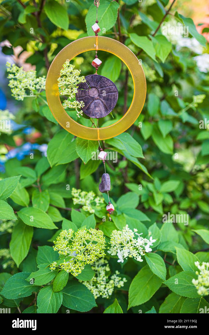 Decorazione del giardino su ortensie, fatta in casa Foto Stock