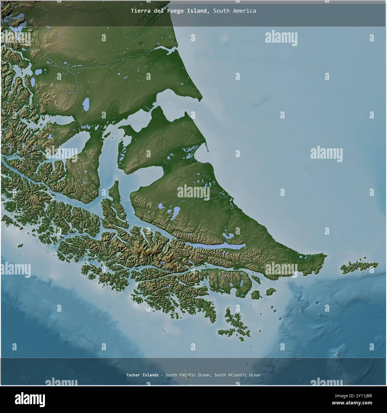 Isola Tierra del Fuego nell'Oceano Pacifico meridionale, condivisa tra: Cile, Argentina, ritagliata su una mappa colorata Foto Stock