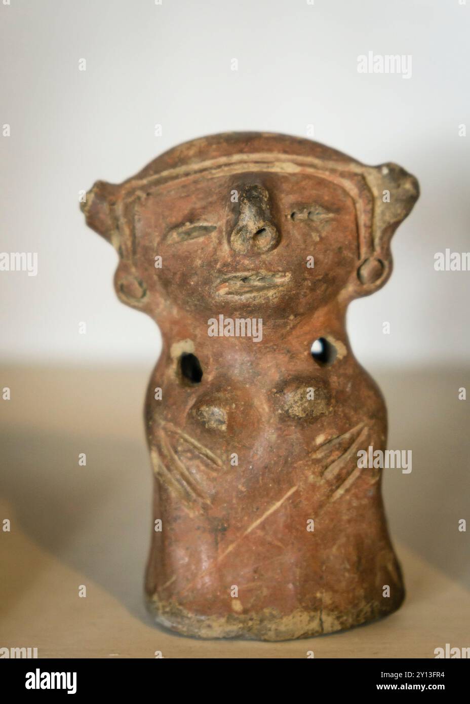 Figurina classica, museo della piazza centrale, Chichicastenango, comune del dipartimento di El Quiché, Guatemala, America centrale. Foto Stock