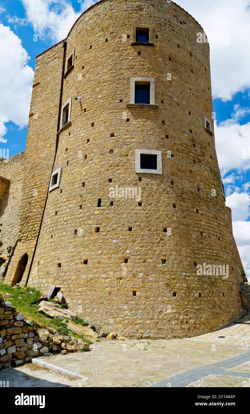 Castello e borgo medievale di Monteverde Irpino, Avellino, Campania. Italia Foto Stock