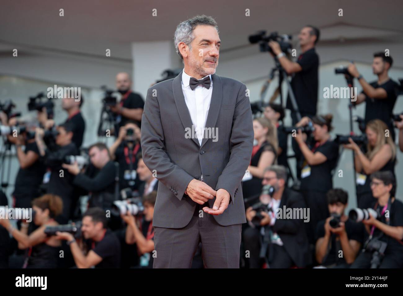 Il regista Todd Phillips partecipa al tappeto rosso ''Joker: Folie a Deux'' durante la 81a Mostra Internazionale d'Arte cinematografica di Venezia alla sala grande di Venezia, Italia, il 4 settembre 2024. (Foto di Luca Carlino/NurPhoto)0 Foto Stock