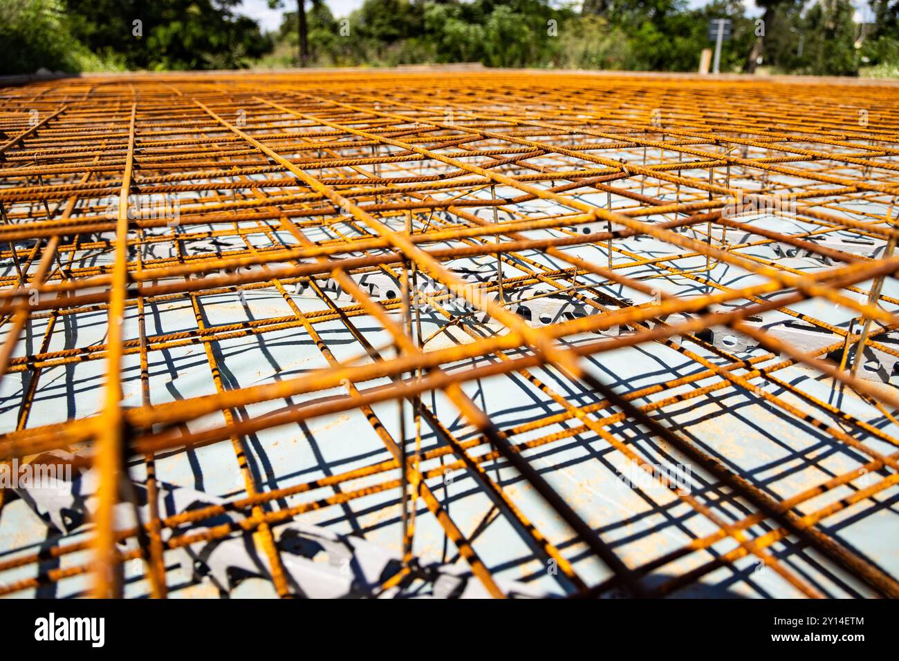 Struttura per armature per lastre in calcestruzzo in un cantiere Foto Stock
