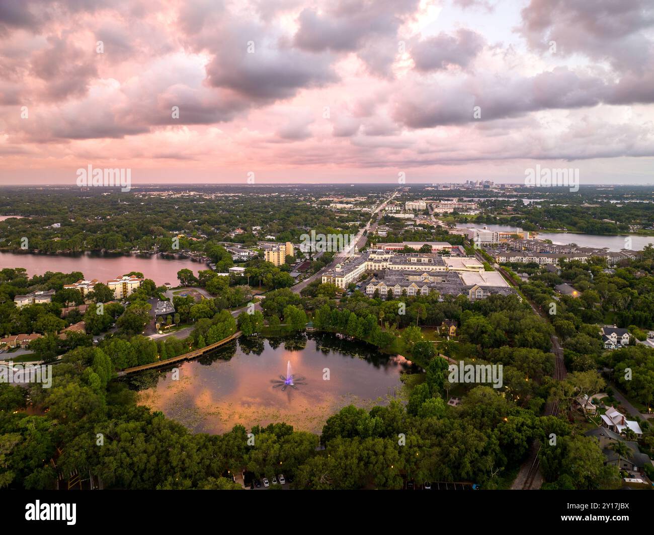 Fotografia aerea di Maitland, Florida, Stati Uniti. A nord del centro di Orlando, Florida. 29 maggio 2022. Foto Stock