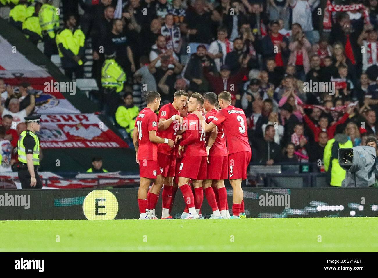Glasgow, Regno Unito. 5 settembre 2024. La Scozia ha giocato con la Polonia a Hampden Park, Glasgow, Scozia, Regno Unito, nella prima partita della UEFA Nations League 2024. Il punteggio è stato la Scozia 2-3, la Polonia. I gol sono stati segnati da B. Gilmour, 46 minuti, S, McTominay 76 minuti e per la Polonia, S. Szymański (8')goal 8 minuti, R. Lewandowski (44' Pen) e N. Zalewski (90' 7 Pen). Crediti: Findlay/Alamy Live News Foto Stock