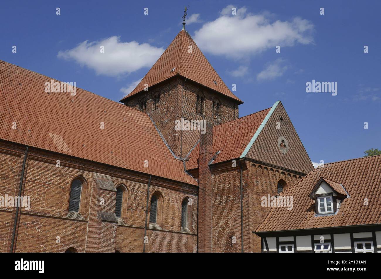 Collegiata di San Maurizio e San Viktor a Bassum Foto Stock