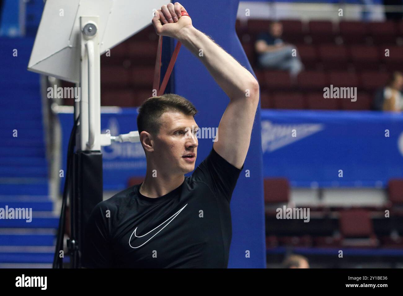 San Pietroburgo, Russia. 5 settembre 2024. Andrey Vorontsevich (33) di Zenit in azione durante la Kondrashin e Belov Cup, tra Zenit San Pietroburgo e MBA-mai Mosca all'Arena. Punteggio finale; Zenit 80:71 MBA-mai. Credito: SOPA Images Limited/Alamy Live News Foto Stock