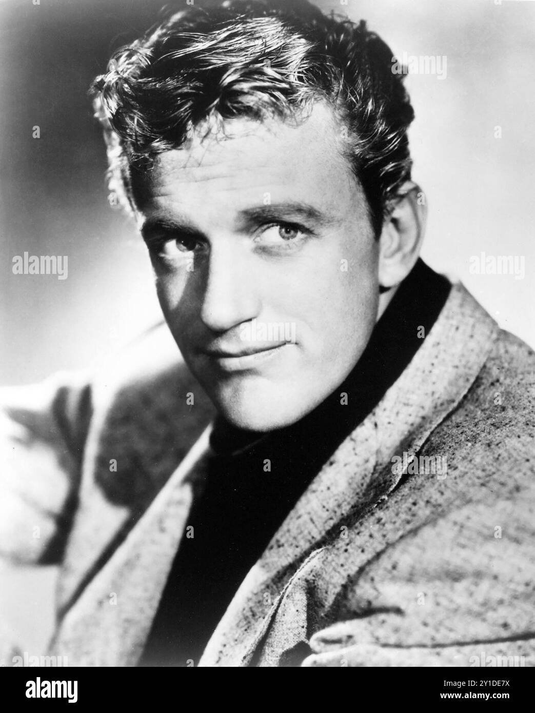 James Arness foto pubblicitaria da un ruolo televisivo non-Gunsmoke. Il programma, Front Row Center, era un programma antologico e andò in onda sulla CBS dal 1955 al 1956 Foto Stock