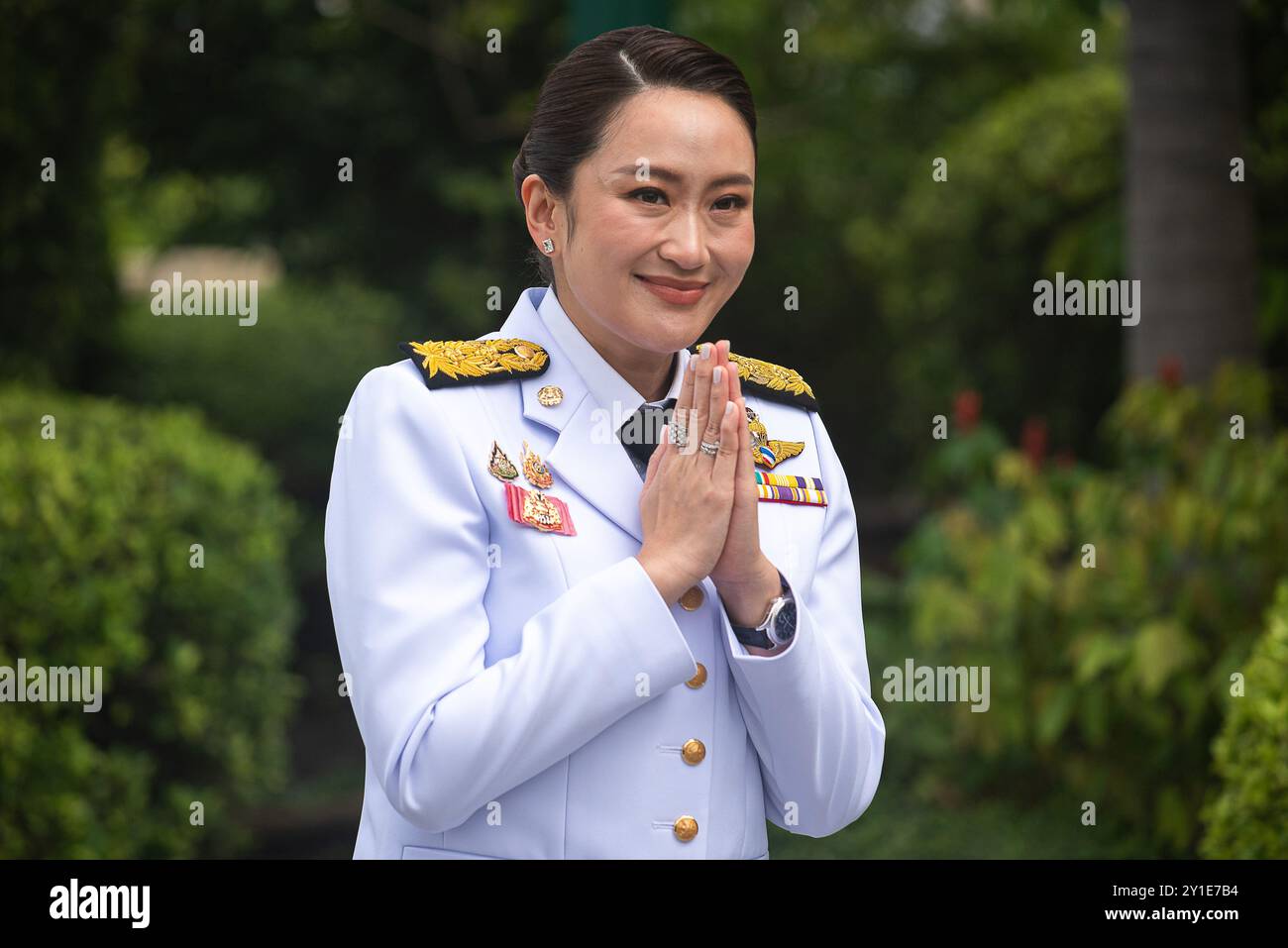 Bangkok, Thailandia. 6 settembre 2024. Il primo ministro tailandese Paetongtarn Shinawatra arriva alla sede del governo per la cerimonia di giuramento reale dei nuovi membri del governo a Bangkok. Credito: SOPA Images Limited/Alamy Live News Foto Stock