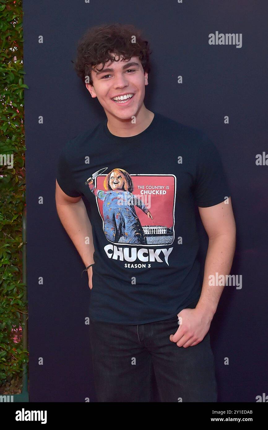 Zackary Arthur bei der Eröffnung der Halloween Horror Nights negli Universal Studios di Hollywood. Universal City, 05.09.2024 *** Zackary Arthur all'apertura di Halloween Horror Nights agli Universal Studios Hollywood Universal City, 05 09 2024 foto:xD.xStarbuckx/xFuturexImagex halloween 4956 Foto Stock