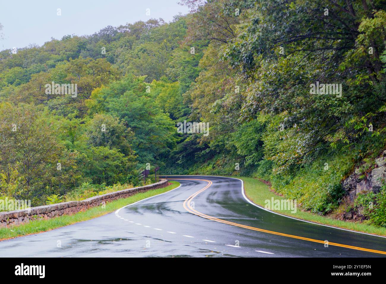 Skyline Drive nel parco nazionale di Shenandoah Foto Stock