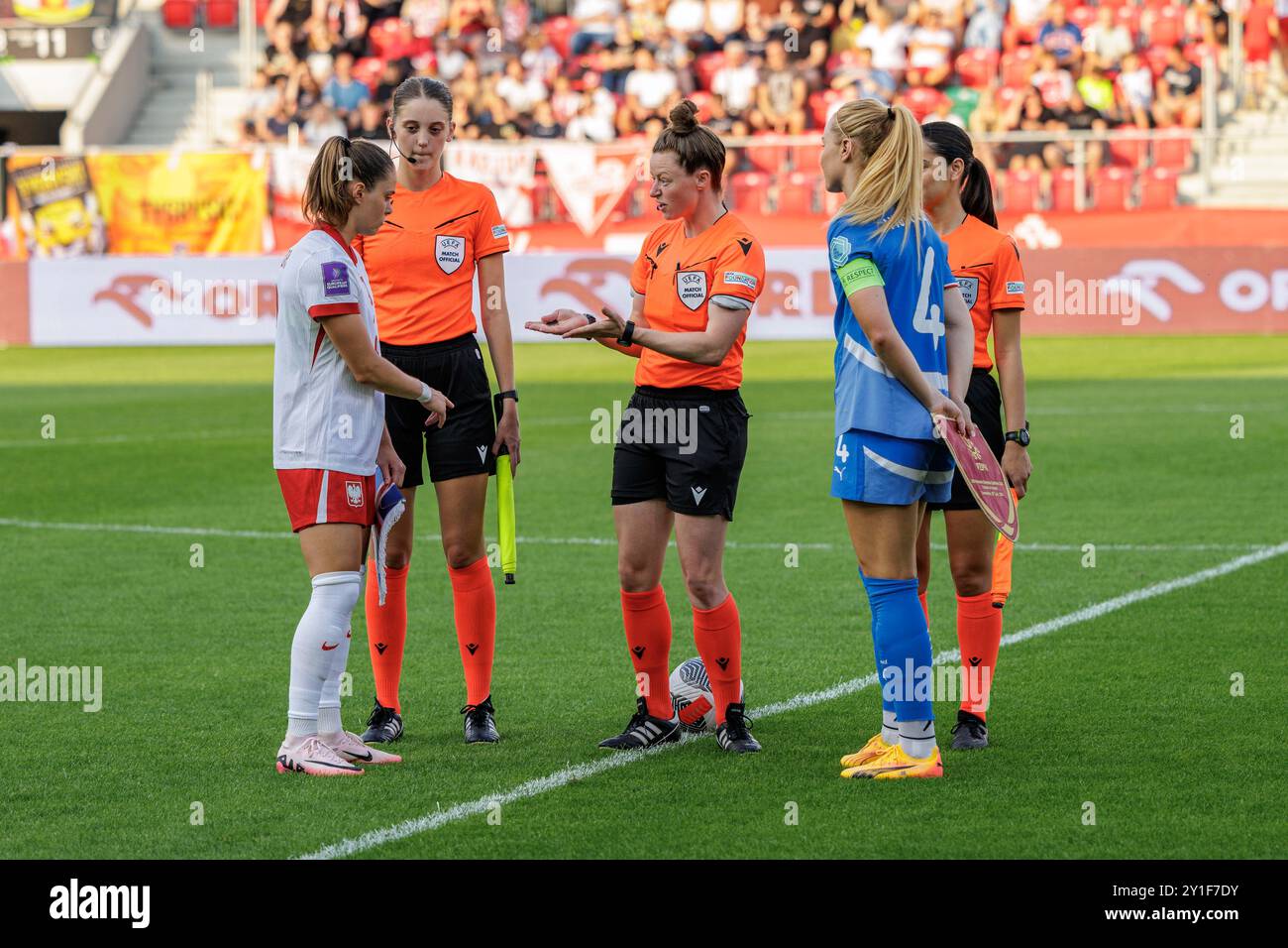 SOSNOWIEC 16.07.2024 FEMMINILE CALCIO, QUALIFICHE EURO 2025, STAGIONE 2024 2025 POLONIA VS ISLANDA EWA PAJOR (9) PIOTR FRONT / ARENA AKCJI Foto Stock