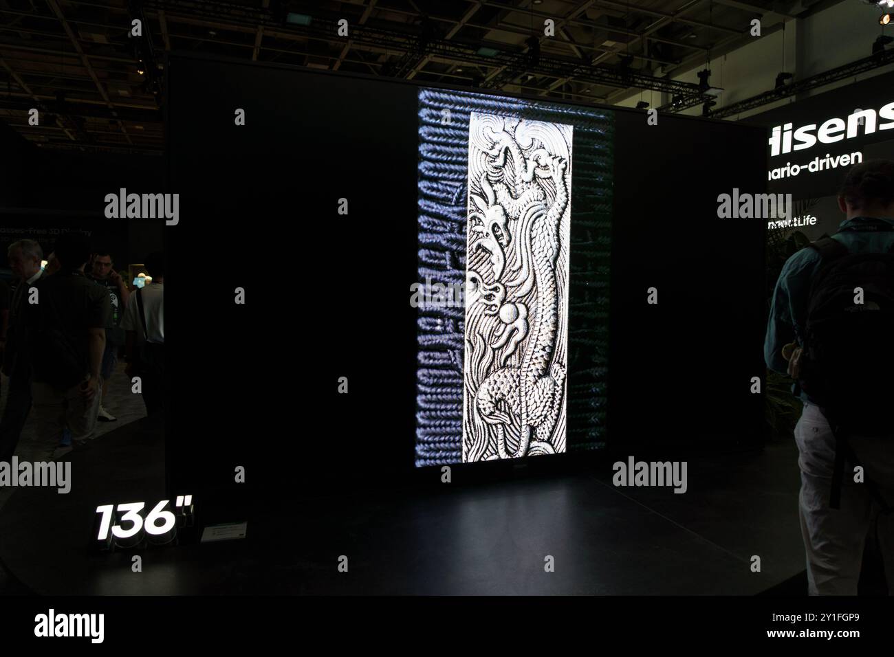 Press tour con il cancelliere tedesco atm100's IFA 2024 , Berlino, Germania Foto Stock